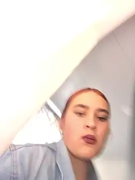 Snapshot of Hanna_89 chatting on 01-08-26, 08:44 Hanna 89 online show from 01-08-26, 08:44