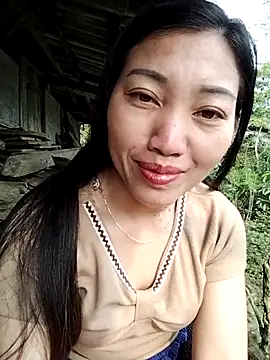 Snapshot of Lovephay8x chatting on 03-21-26, 01:43 Lovephay8x online show from 03-21-26, 01:43