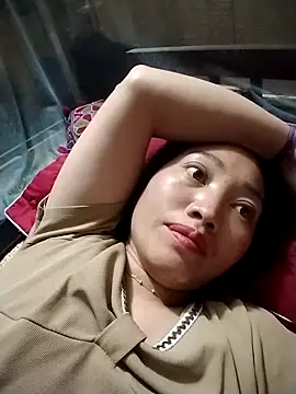 Snapshot of Lovephay8x chatting on 04-13-26, 10:37 Lovephay8x online show from 04-13-26, 10:37