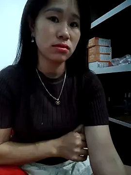 Snapshot of congchua977 chatting on 03-05-26, 11:45 congchua977 online show from 03-05-26, 11:45