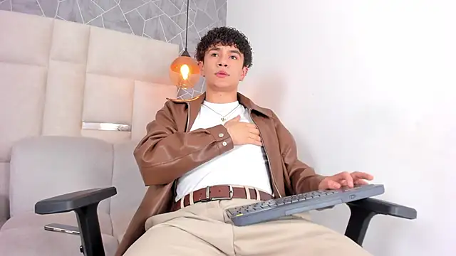 imxxjoel online show from 05-12-26, 11:24