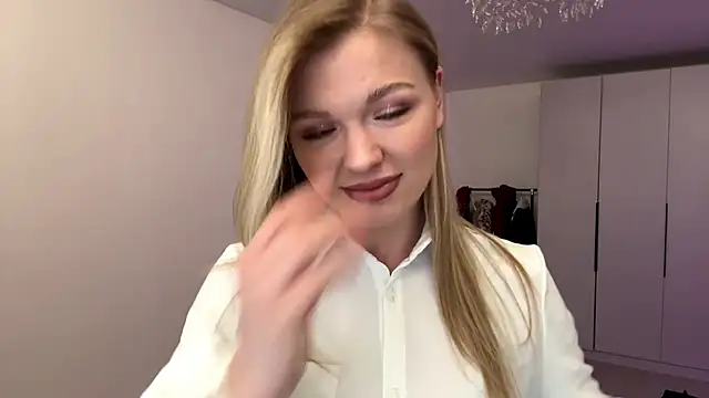 Missfit  online show from 01-08-26, 09:33