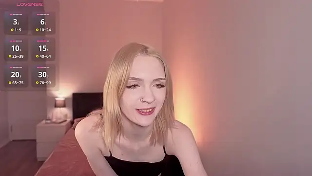 Snapshot of lily_moony chatting on 04-05-26, 05:48 lily moony online show from 04-05-26, 05:48