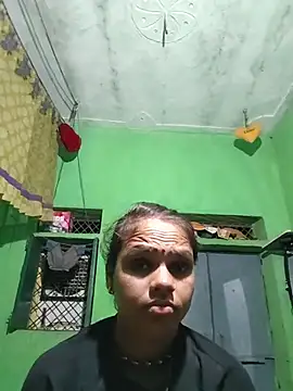 Snapshot of ISUKHD chatting on 07-19-26, 03:27 ISUKHD online show from 07-19-26, 03:27