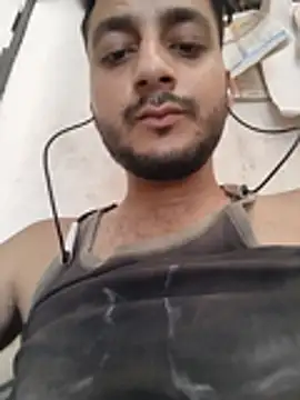 Snapshot of amazingboyyy12 chatting on 06-07-26, 11:03 amazingboyyy12 online show from 06-07-26, 11:03
