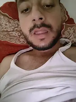 Snapshot of amazingboyyy12 chatting on 06-08-26, 08:15 amazingboyyy12 online show from 06-08-26, 08:15