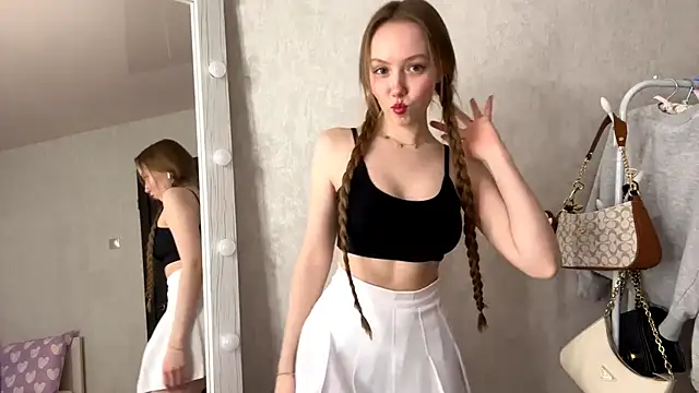 Taisiyavankova online show from 02-21-26, 03:24