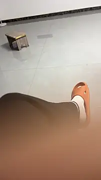 mo-mo-69 online show from 04-12-26, 12:10