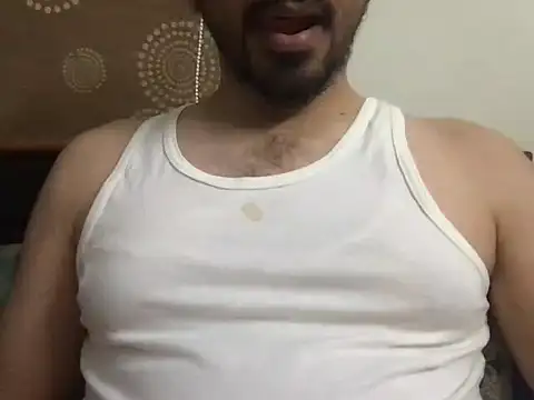 Snapshot of sundar85m chatting on 05-08-26, 06:35 sundar85m online show from 05-08-26, 06:35