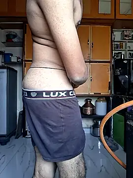 yourpussylover 20 online show from 01-11-26, 05:01