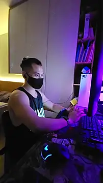 OnlyHand9x online show from 03-27-26, 04:51