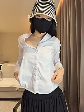 ZJbaby online show from 06-13-26, 02:15