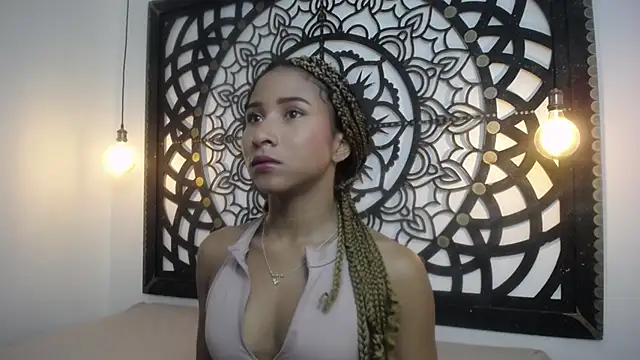 salome willianss online show from 01-13-26, 02:33