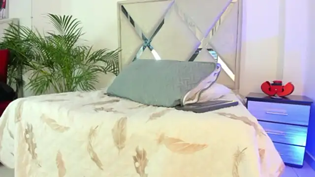 Liam saint online show from 03-31-26, 01:00