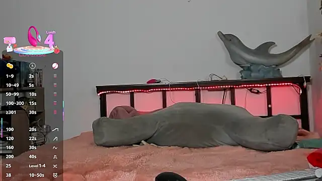 Snapshot of YoungSophie chatting on 02-23-25, 10:20 YoungSophie online show from 02-23-25, 10:20