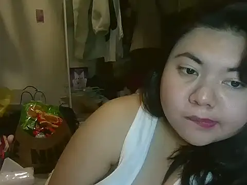 Allie 143 online show from 02-27-26, 09:42