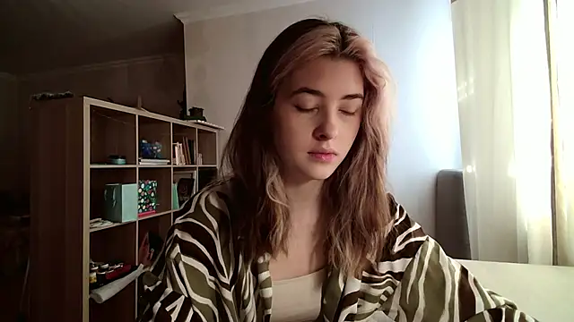 Snapshot of Dia_DeAmas chatting on 02-10-26, 09:24 Dia DeAmas online show from 02-10-26, 09:24