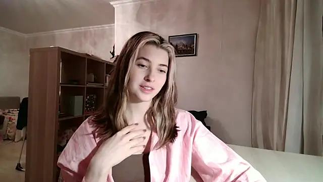 Snapshot of Dia_DeAmas chatting on 02-16-26, 03:30 Dia DeAmas online show from 02-16-26, 03:30