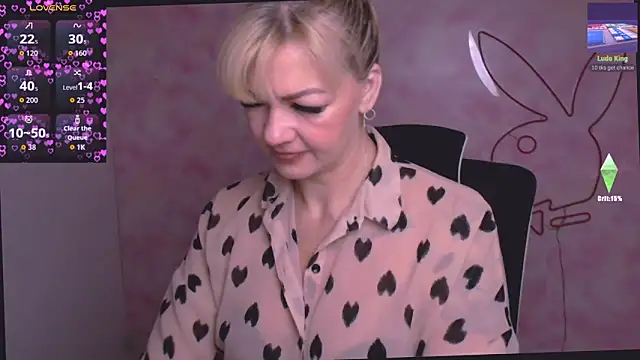 Snapshot of Madonna_Fire chatting on 04-22-26, 12:18 Madonna Fire online show from 04-22-26, 12:18