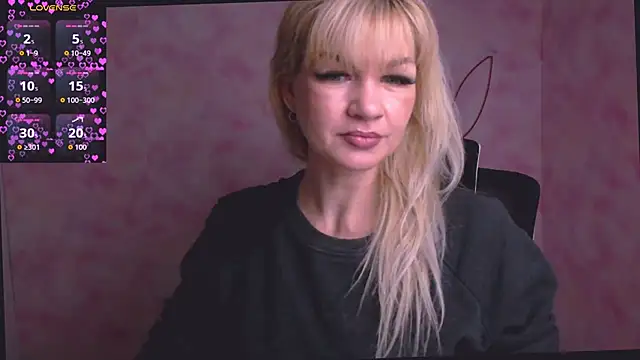Snapshot of Madonna_Fire chatting on 04-23-26, 11:53 Madonna Fire online show from 04-23-26, 11:53