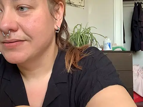 NymphoBuzi online show from 02-04-26, 08:25