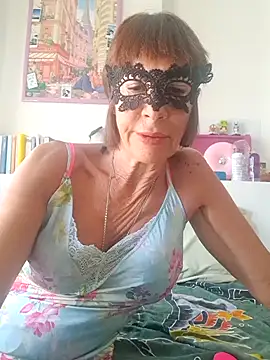 Snapshot of Magica_Tabata chatting on 07-24-26, 02:37 Magica Tabata online show from 07-24-26, 02:37