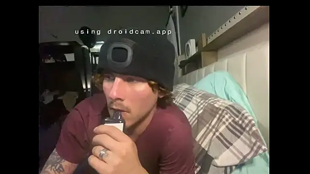 Snapshot of Derrick7799 chatting on 01-15-26, 06:40 Derrick7799 online show from 01-15-26, 06:40