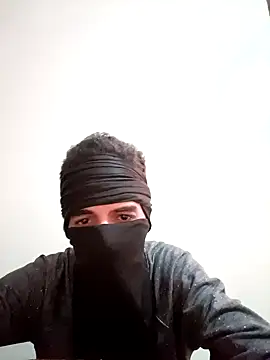 Snapshot of X-chmkar chatting on 03-02-26, 11:28 X-chmkar online show from 03-02-26, 11:28