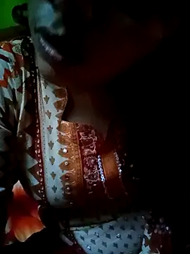 Snapshot of tusiakter4433 chatting on 02-27-26, 02:44 tusiakter4433 online show from 02-27-26, 02:44