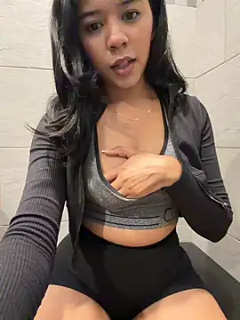 AnahiSkye online show from 04-14-26, 06:03