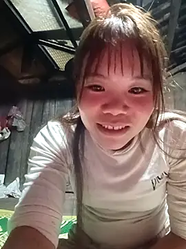 Snapshot of ri9009 chatting on 02-15-26, 01:52 ri9009 online show from 02-15-26, 01:52