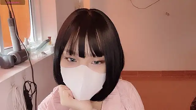 Snapshot of Tieu-May chatting on 02-04-26, 05:46 Tieu-May online show from 02-04-26, 05:46