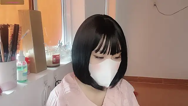 Snapshot of Tieu-May chatting on 02-05-26, 05:45 Tieu-May online show from 02-05-26, 05:45