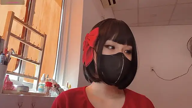 Snapshot of Tieu-May chatting on 02-21-26, 08:59 Tieu-May online show from 02-21-26, 08:59