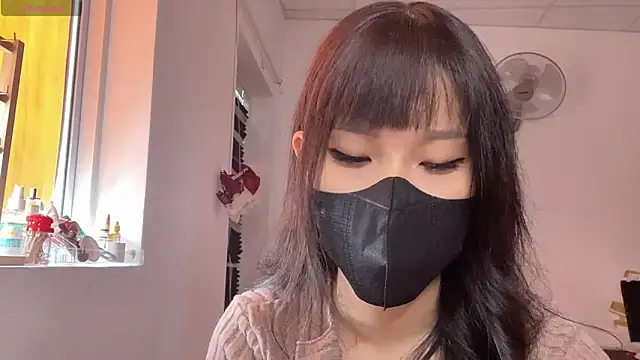 Snapshot of Tieu-May chatting on 02-25-26, 07:51 Tieu-May online show from 02-25-26, 07:51