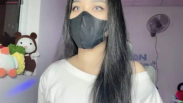 Tieu-May online show from 07-07-26, 06:58