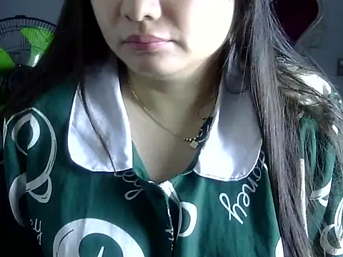 Sarah no land online show from 02-08-26, 02:48