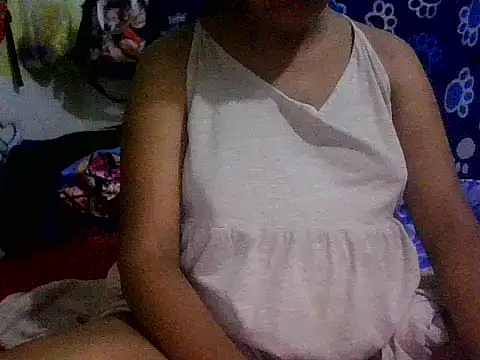 Snapshot of Kandysweety_2 chatting on 04-27-26, 02:20 Kandysweety 2 online show from 04-27-26, 02:20