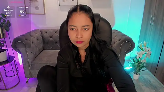 Snapshot of nisha_rouse chatting on 01-11-26, 01:27 nisha rouse online show from 01-11-26, 01:27