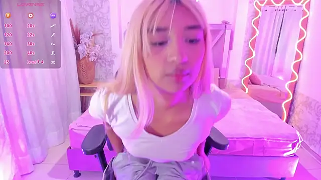 IRINA TAY1 online show from 04-18-26, 03:10