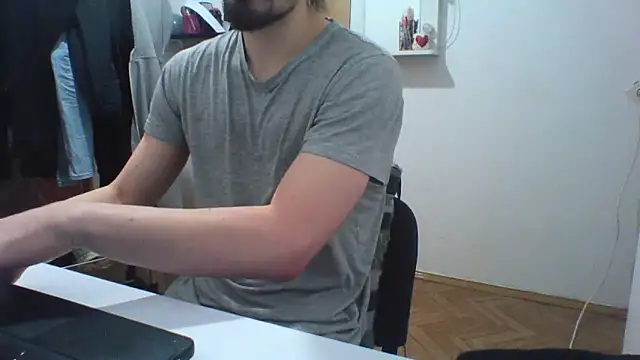 KaelNox online show from 03-08-26, 08:23