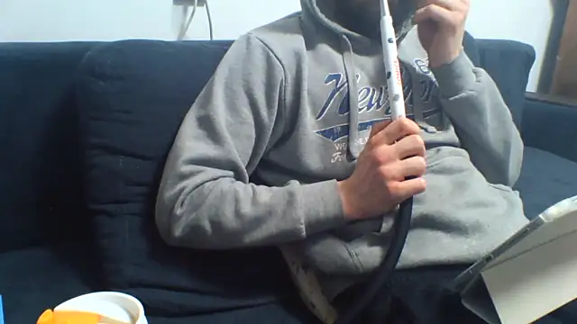 KaelNox online show from 05-04-26, 08:38