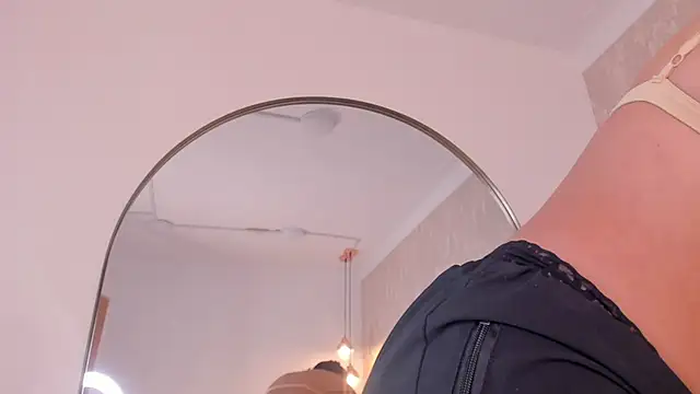 Snapshot of NatyU_777 chatting on 01-12-26, 08:36 NatyU 777 online show from 01-12-26, 08:36