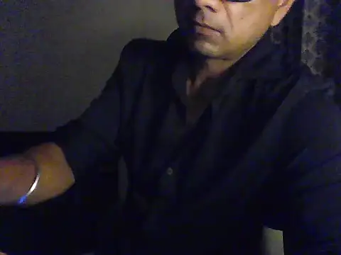 Snapshot of Moh-Moksha chatting on 02-15-26, 05:20 Moh-Moksha online show from 02-15-26, 05:20