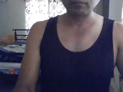 Snapshot of Moh-Moksha chatting on 05-15-26, 05:03 Moh-Moksha online show from 05-15-26, 05:03
