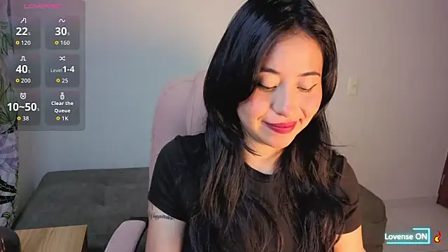 Snapshot of LolaOpalX chatting on 06-03-26, 12:24 LolaOpalX online show from 06-03-26, 12:24