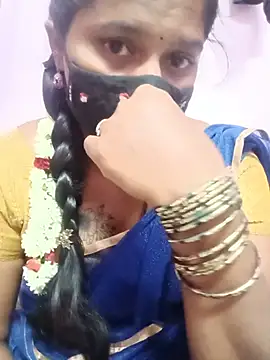 Snapshot of Tamil_Hot_Anu chatting on 06-05-26, 06:13 Tamil Hot Anu online show from 06-05-26, 06:13