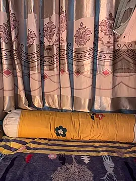 Bong lovelyy online show from 01-12-26, 05:12