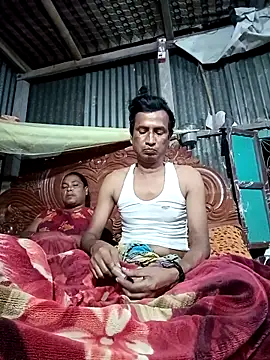 Snapshot of Hot-headed chatting on 02-28-26, 04:19 Hot-headed online show from 02-28-26, 04:19