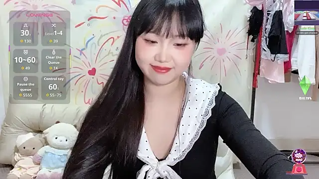 xiaoguai99 online show from 04-06-26, 10:49